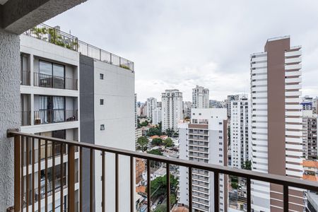 Studio para alugar com 27m², 1 quarto e sem vaga Studio para alugar com 27m², 1 quarto e sem vagaVaranda
