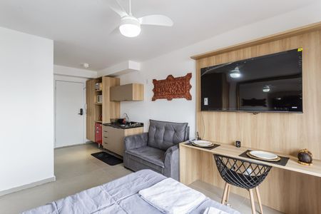 Studio para alugar com 27m², 1 quarto e sem vaga Studio para alugar com 27m², 1 quarto e sem vagaStudio