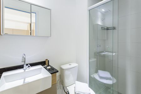 Studio para alugar com 27m², 1 quarto e sem vaga Studio para alugar com 27m², 1 quarto e sem vagaBanheiro