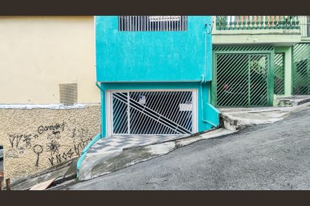 Casa para alugar com 180m², 3 quartos e 2 vagasFachada