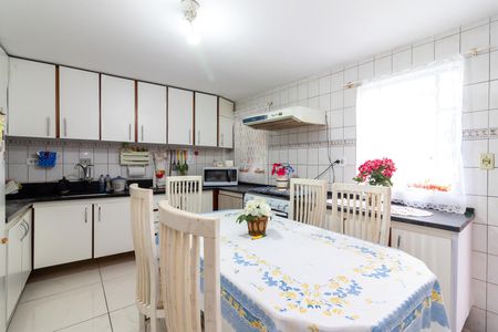 Casa para alugar com 180m², 3 quartos e 2 vagasCozinha