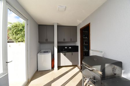 Casa para alugar com 182m², 4 quartos e 4 vagasÁrea de Serviço