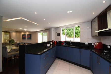 Casa para alugar com 182m², 4 quartos e 4 vagasCozinha