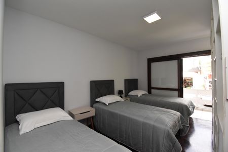 Casa para alugar com 182m², 4 quartos e 4 vagasQuarto 2