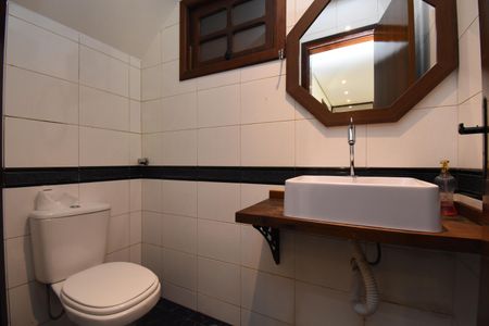 Casa para alugar com 182m², 4 quartos e 4 vagasLavabo