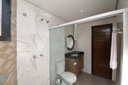 Casa para alugar com 182m², 4 quartos e 4 vagasBanheiro da Suíte