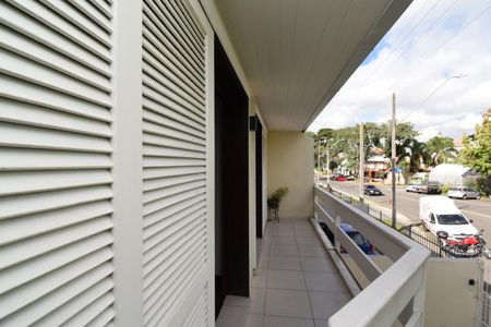 Casa para alugar com 182m², 4 quartos e 4 vagasSacada