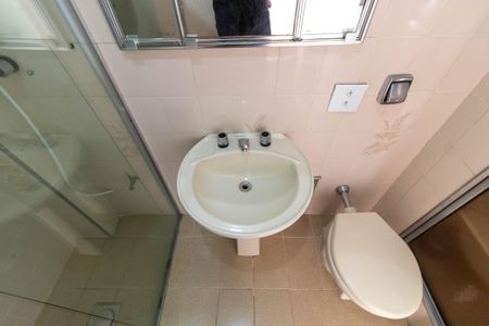 Apartamento para alugar com 70m², 3 quartos e 2 vagasBANHEIRO