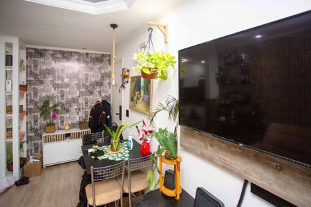 Sala de apartamento à venda com 2 quartos, 44m² em Canhema, Diadema