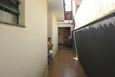 Casa à venda com 250m², 3 quartos e 3 vagasQuintal