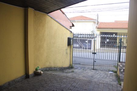 Casa à venda com 250m², 3 quartos e 3 vagasFachada e garagem
