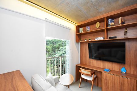 sala de kitnet/studio para alugar com 1 quarto, 21m² em Cerqueira César, São Paulo