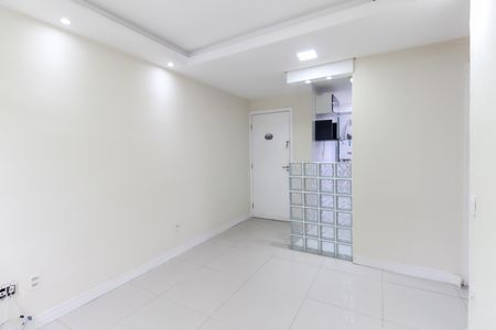 Apartamento para alugar com 38m², 2 quartos e 1 vagaSala