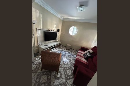 Sala de casa à venda com 4 quartos, 227m² em Vila Guiomar, Santo André