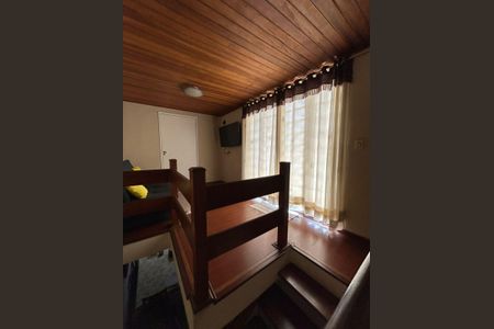 Casa à venda com 227m², 4 quartos e 3 vagasQuarto
