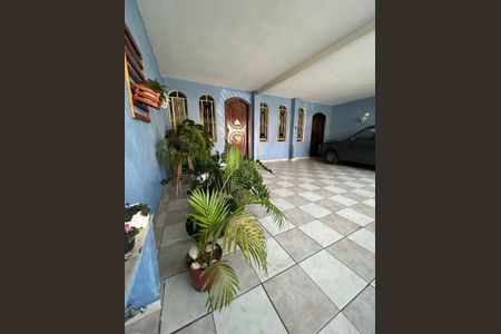 Casa à venda com 227m², 4 quartos e 3 vagasGaragem