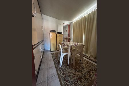 Casa à venda com 227m², 4 quartos e 3 vagasQuarto