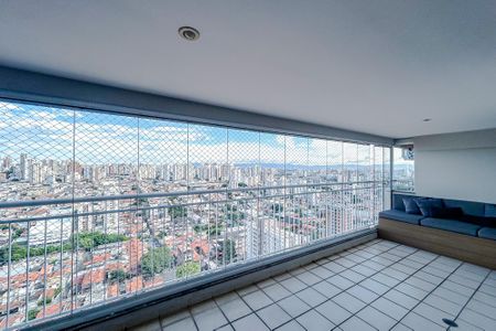 Apartamento para alugar com 119m², 3 quartos e 2 vagasVaranda