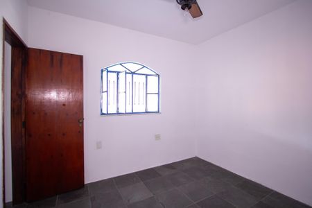 Casa para alugar com 203m², 2 quartos e 1 vaga Casa para alugar com 203m², 2 quartos e 1 vagaQuarto 1