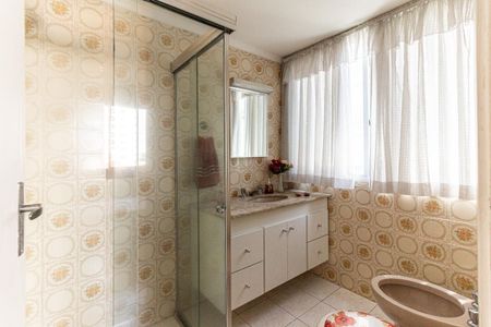 Apartamento para alugar com 136m², 3 quartos e 1 vagaBanheiro da Suíte