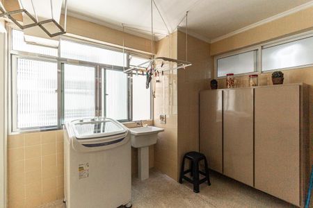 Apartamento para alugar com 136m², 3 quartos e 1 vagaÁrea de Serviço