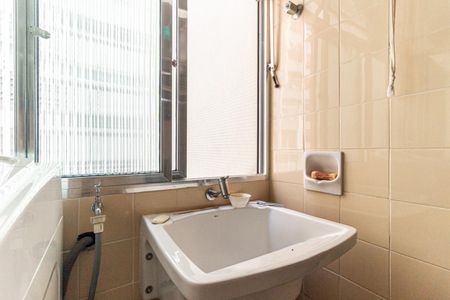 Apartamento para alugar com 136m², 3 quartos e 1 vagaÁrea de Serviço