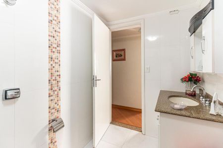 Apartamento para alugar com 136m², 3 quartos e 1 vagaBanheiro