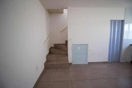 Sala de casa para alugar com 1 quarto, 55m² em Vila Bom Jesus, Sorocaba
