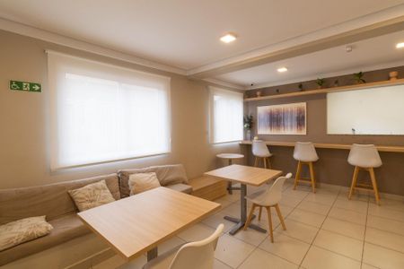 Apartamento para alugar com 35m², 2 quartos e sem vagaÁrea Comum - Salão de Festas