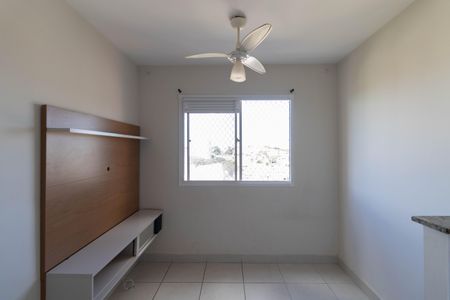 Apartamento para alugar com 35m², 2 quartos e sem vagaSala e Cozinha