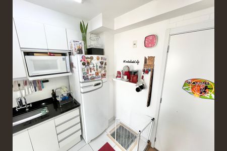 Cozinha de apartamento para alugar com 2 quartos, 43m² em Santa Teresinha, São Paulo