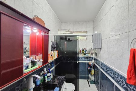 Banheiro da Suíte de casa à venda com 3 quartos, 120m² em Chácara Sergipe, São Bernardo do Campo