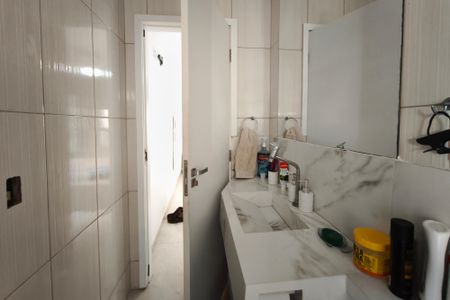 Casa à venda com 115m², 3 quartos e 2 vagasBanheiro Suíte