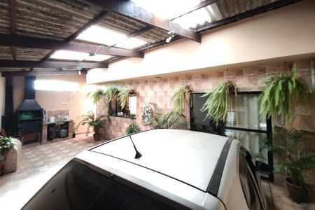 Casa à venda com 115m², 3 quartos e 2 vagasQuintal - Garagem