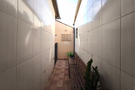 Casa à venda com 115m², 3 quartos e 2 vagas Área de Luz