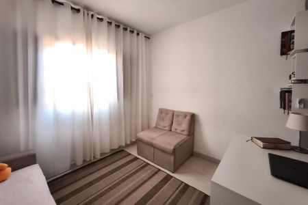 Casa à venda com 115m², 3 quartos e 2 vagasQuarto 2