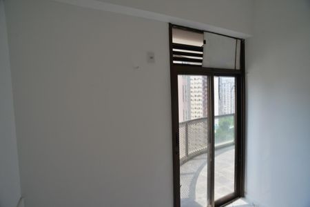 Apartamento à venda com 72m², 2 quartos e 1 vagaSuíte