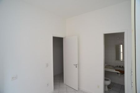 Apartamento à venda com 72m², 2 quartos e 1 vagaSuíte