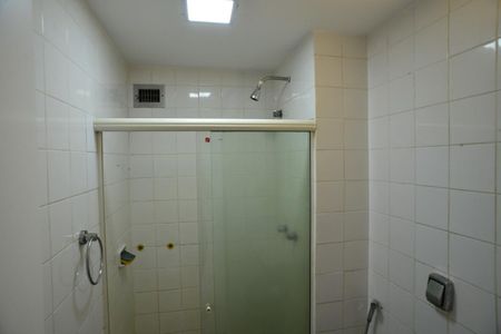 Apartamento à venda com 72m², 2 quartos e 1 vagaBanheiro Social