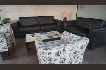 Studio para alugar com 33m², 1 quarto e sem vaga Studio para alugar com 33m², 1 quarto e sem vagaHall social