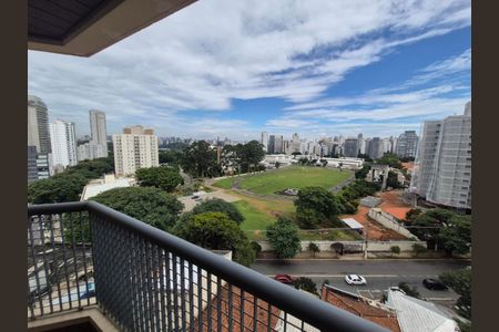 Apartamento à venda com 42m², 1 quarto e 1 vagaFoto 02