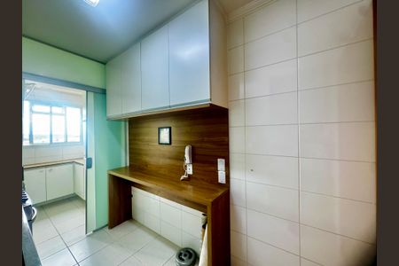 Apartamento à venda com 56m², 2 quartos e 1 vagaCozinha