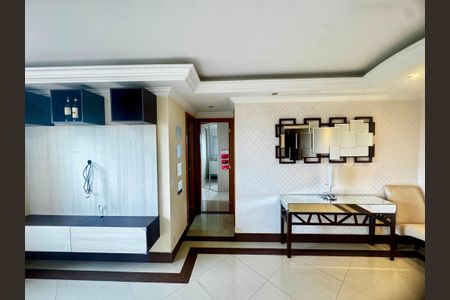 Sala de apartamento à venda com 2 quartos, 56m² em Jardim Nova Taboao, Guarulhos