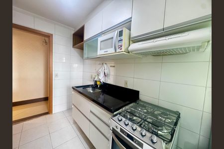 Apartamento à venda com 56m², 2 quartos e 1 vagaCozinha