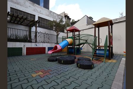 Apartamento para alugar com 92m², 3 quartos e 2 vagasÁrea comum - Playground