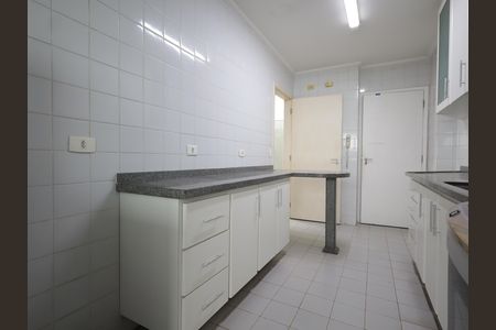 Apartamento para alugar com 92m², 3 quartos e 2 vagasCozinha