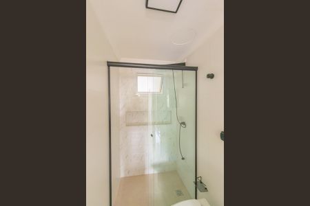 Apartamento para alugar com 80m², 3 quartos e sem vaga Apartamento para alugar com 80m², 3 quartos e sem vagaBanheiro da Suíte