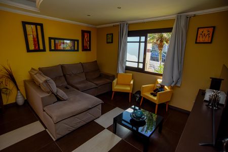 Casa para alugar com 245m², 4 quartos e 3 vagasSala