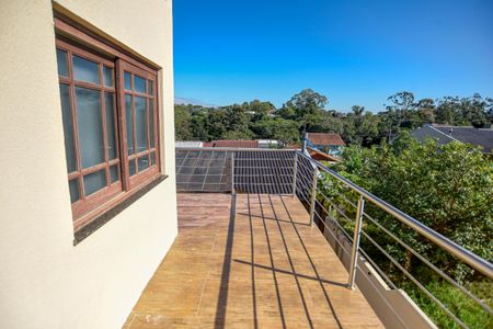 Casa para alugar com 245m², 4 quartos e 3 vagasVaranda - Suíte