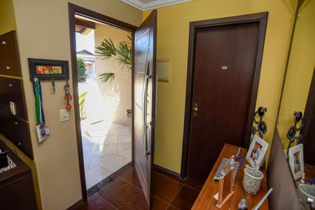 Casa para alugar com 245m², 4 quartos e 3 vagasSala